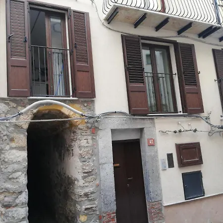 Lägenhet Relax House Cefalù