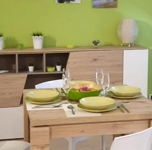 דירה Relax House